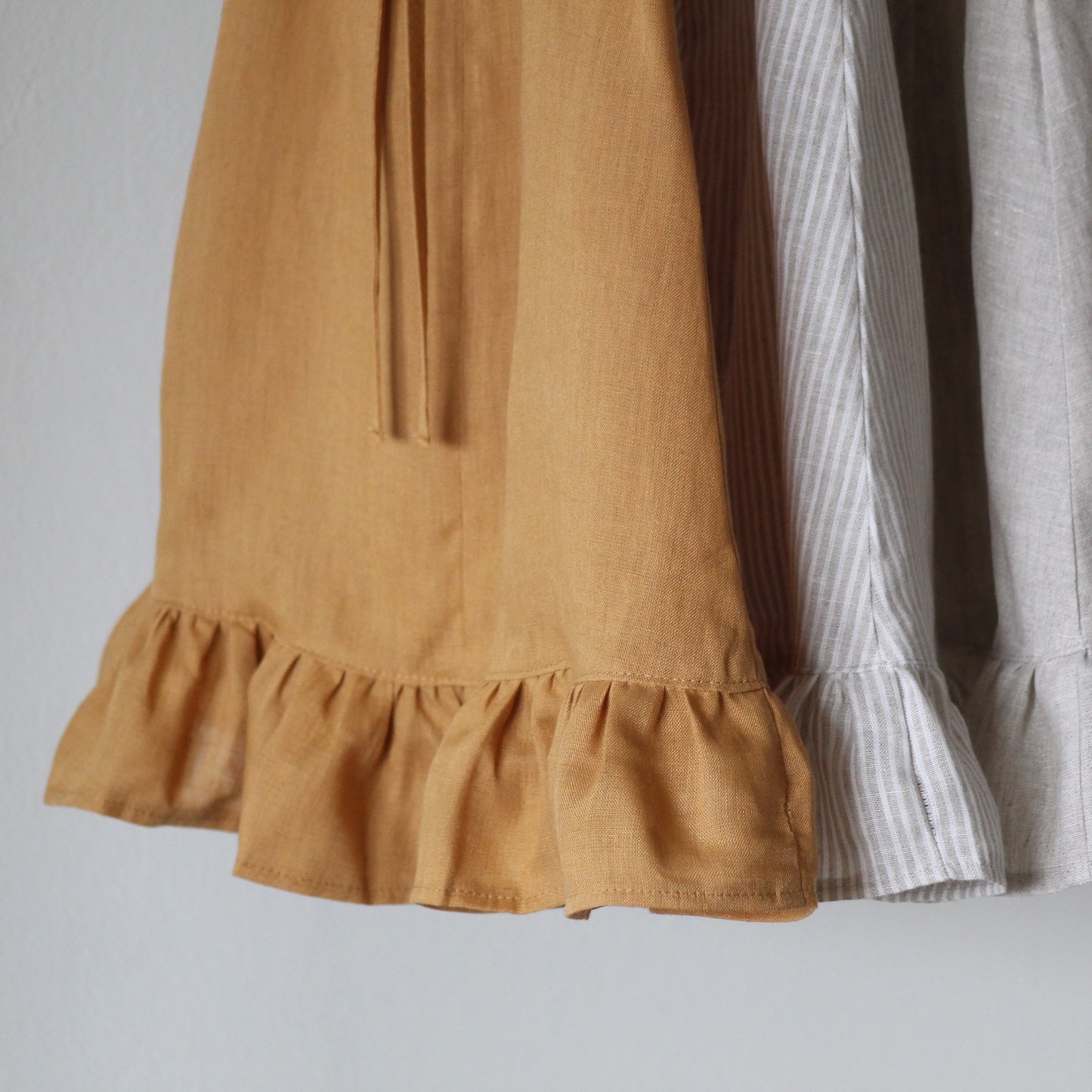 Kjole i lin SAVANNA - jente 1-6y | stripes