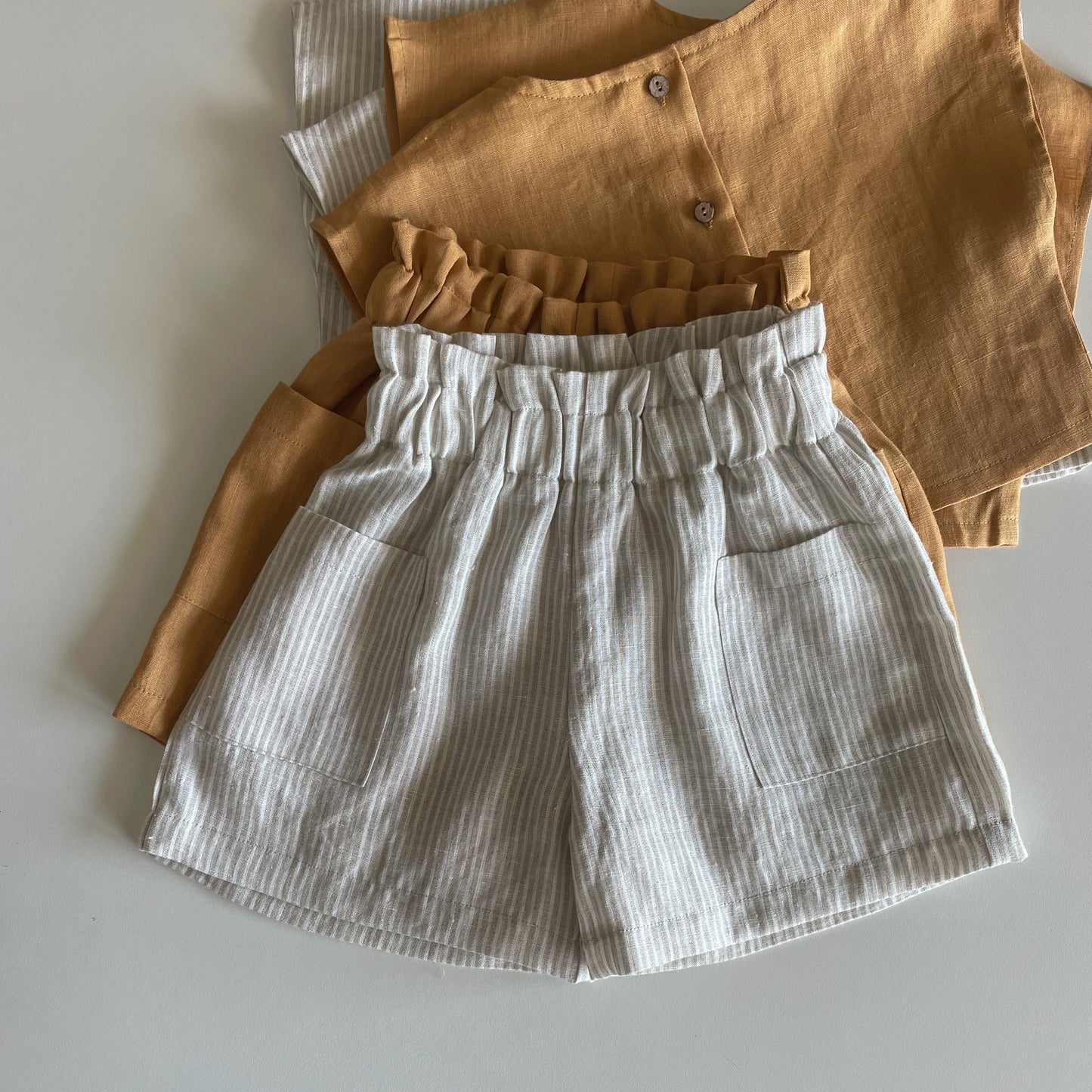 Bukseskjørt i lin - jente 1-6y | stripes