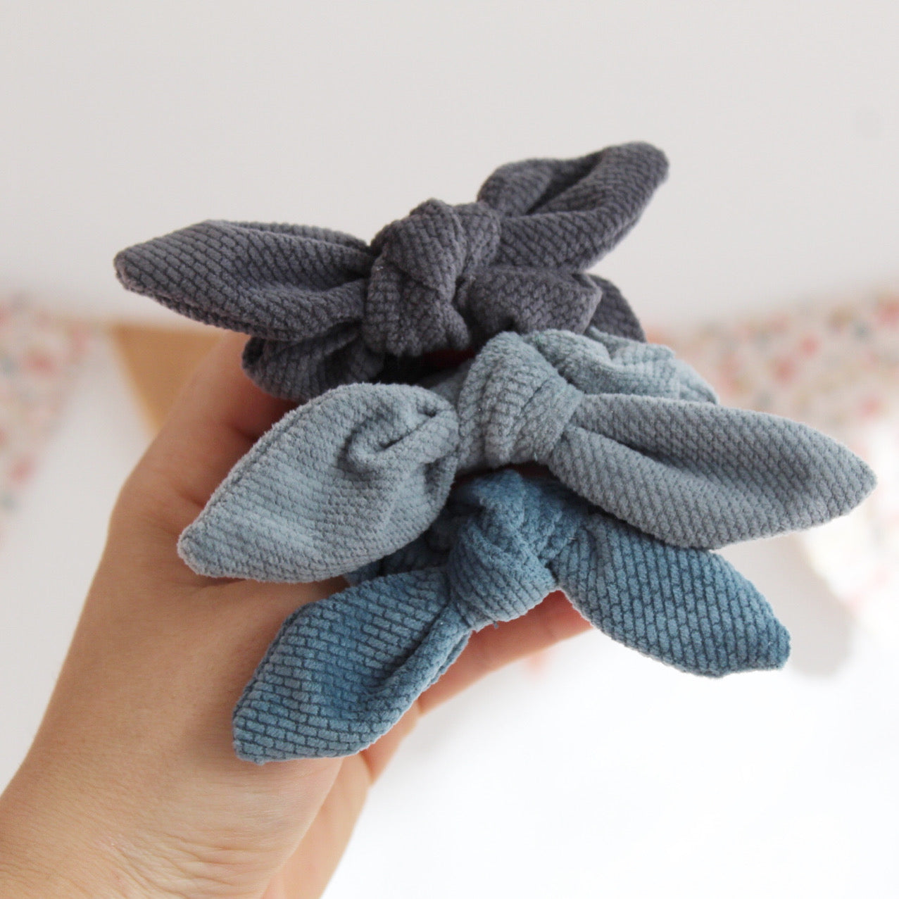 Scrunchie velvet, grafitt