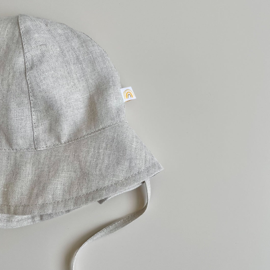 Solhatt i lin SAVANNA | 3 farger, strl: 6M-3Y