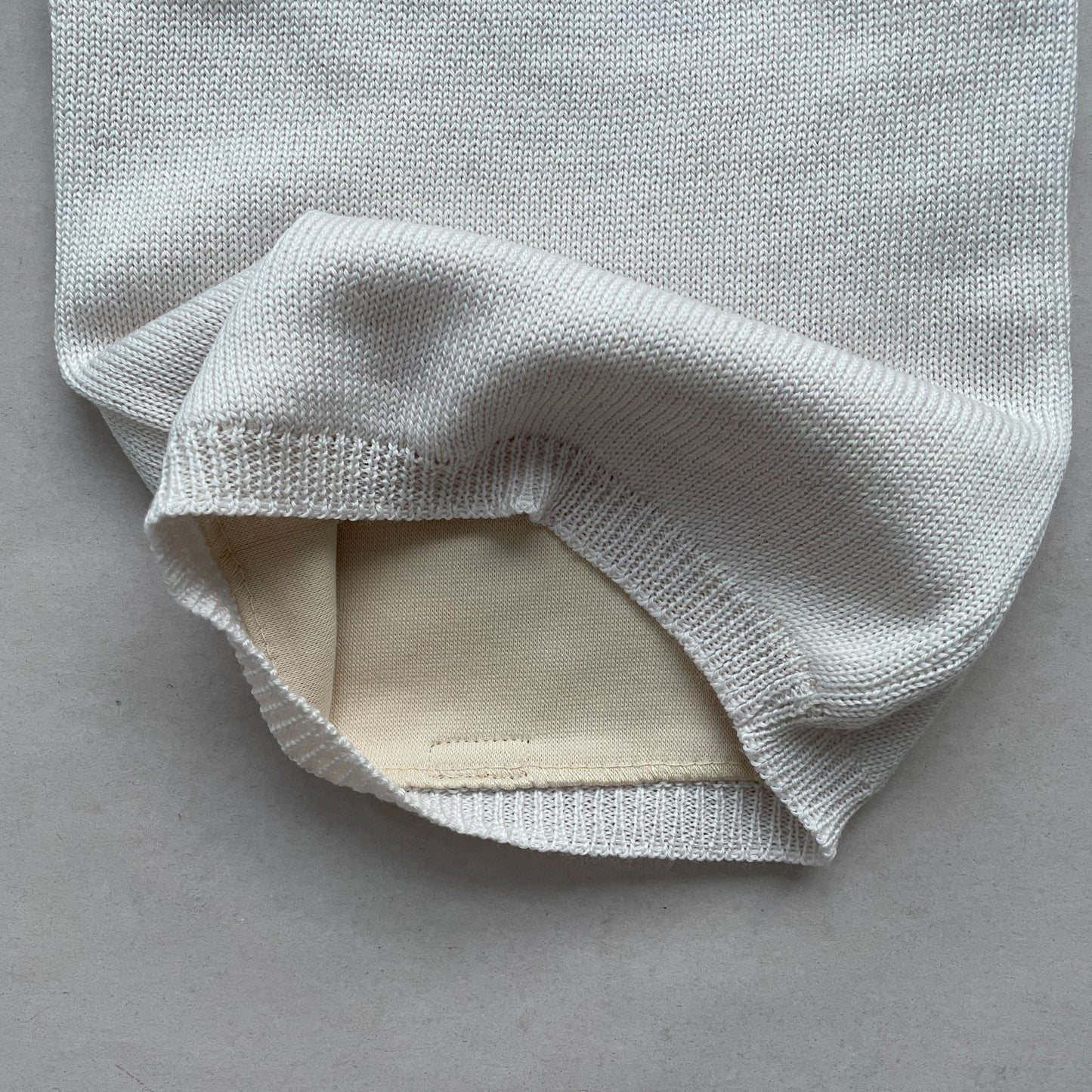 Neck 100% merino wool | ecru