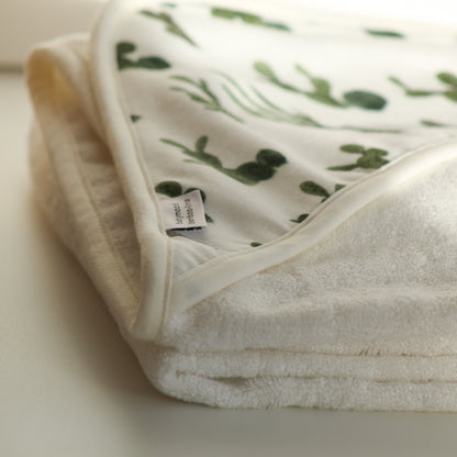 Bath towel with hood, 100% bamboo | cacti
