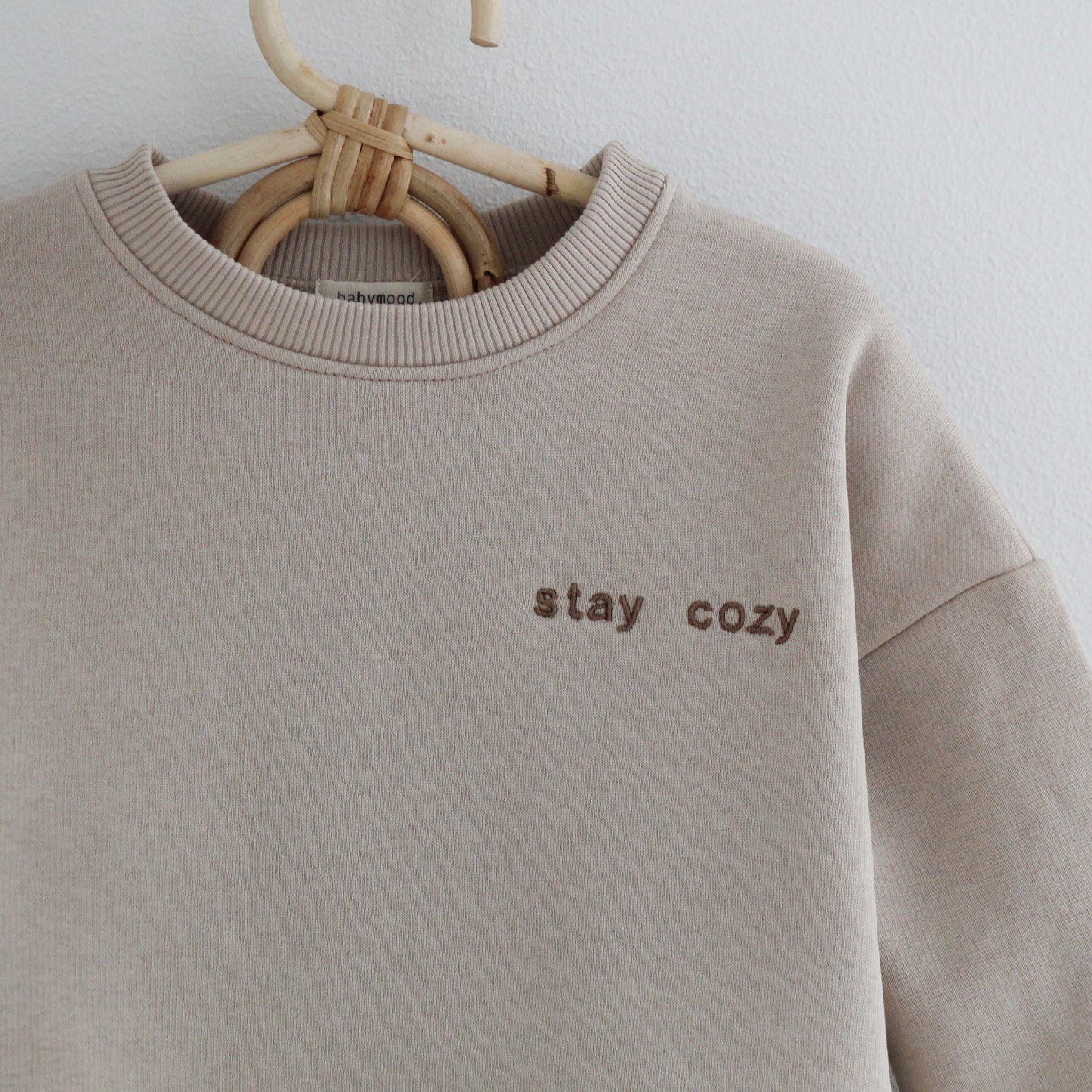 Sweatshirt Stay Cozy, cappuccino